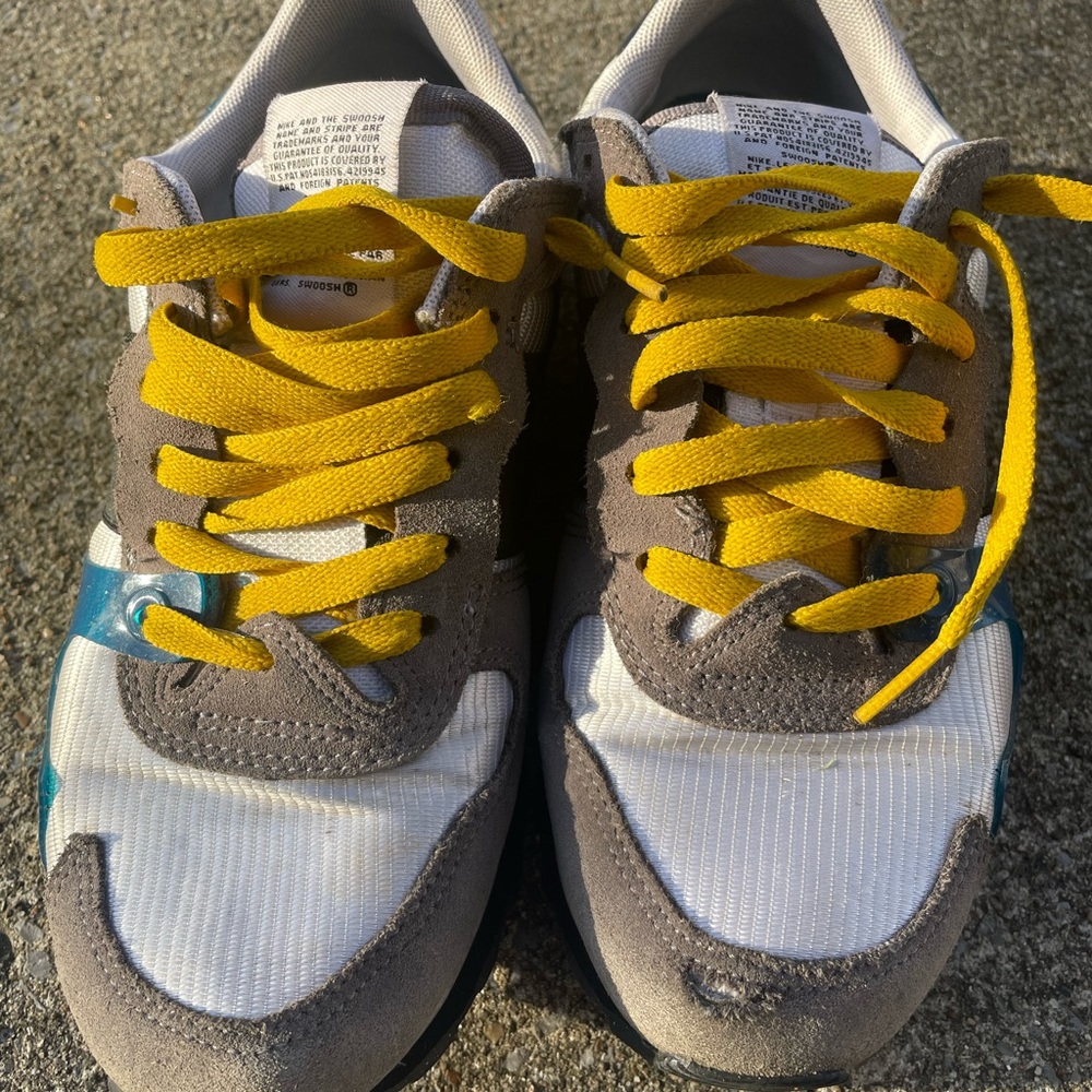 Size 7 Nike shoes